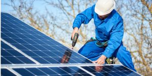 Installation Maintenance Panneaux Solaires Photovoltaïques à Lentiol